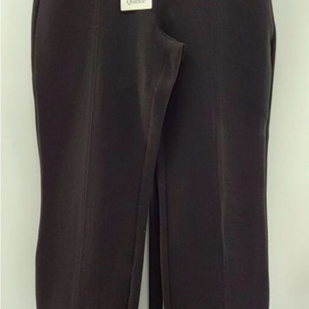 Quince Ultra-Stretch Ponte Pintuck Ankle Pants 25” medium black - Picture 3 of 3